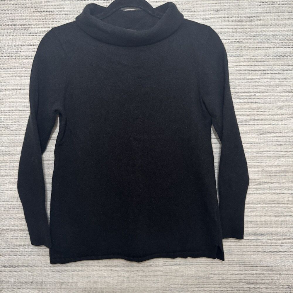 Talbots Pure Cashmere Knit Sweater Long Sleeve Black Roll Neck Pull Over Soft M